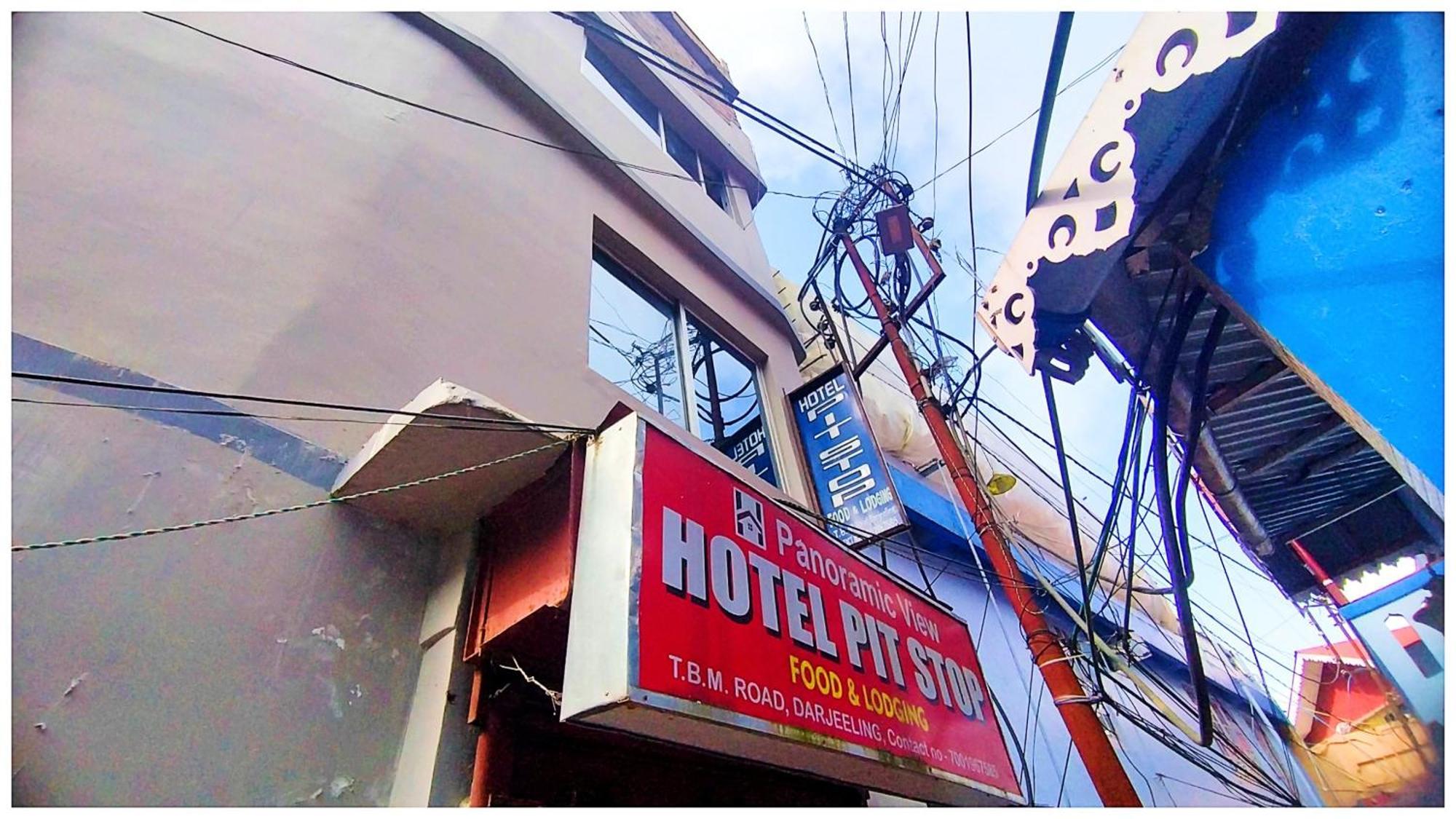 Hotel Premium Pitstop Near Railway Station Best Hotel In Darjeeling Дарджилинг Екстериор снимка